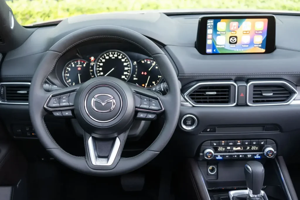 Thuê Xe Oto Tự Lái Mazda CX-5 2023 Phiêu lưu Đà Nẵng Chỉ Từ 900.000đ/Ngày thuê xe oto tự lái cx5 có nội thất sạch sẽ và tiện nghi