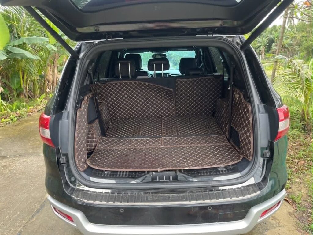 Thuê Xe Ô Tô Tự Lái Đà Nẵng – Ford Everest 2020 7 Chỗ Chỉ Từ 1.200.000đ/Ngày thue xe o to tu lai da nang khoang hanh ly rong rai cua ford everest